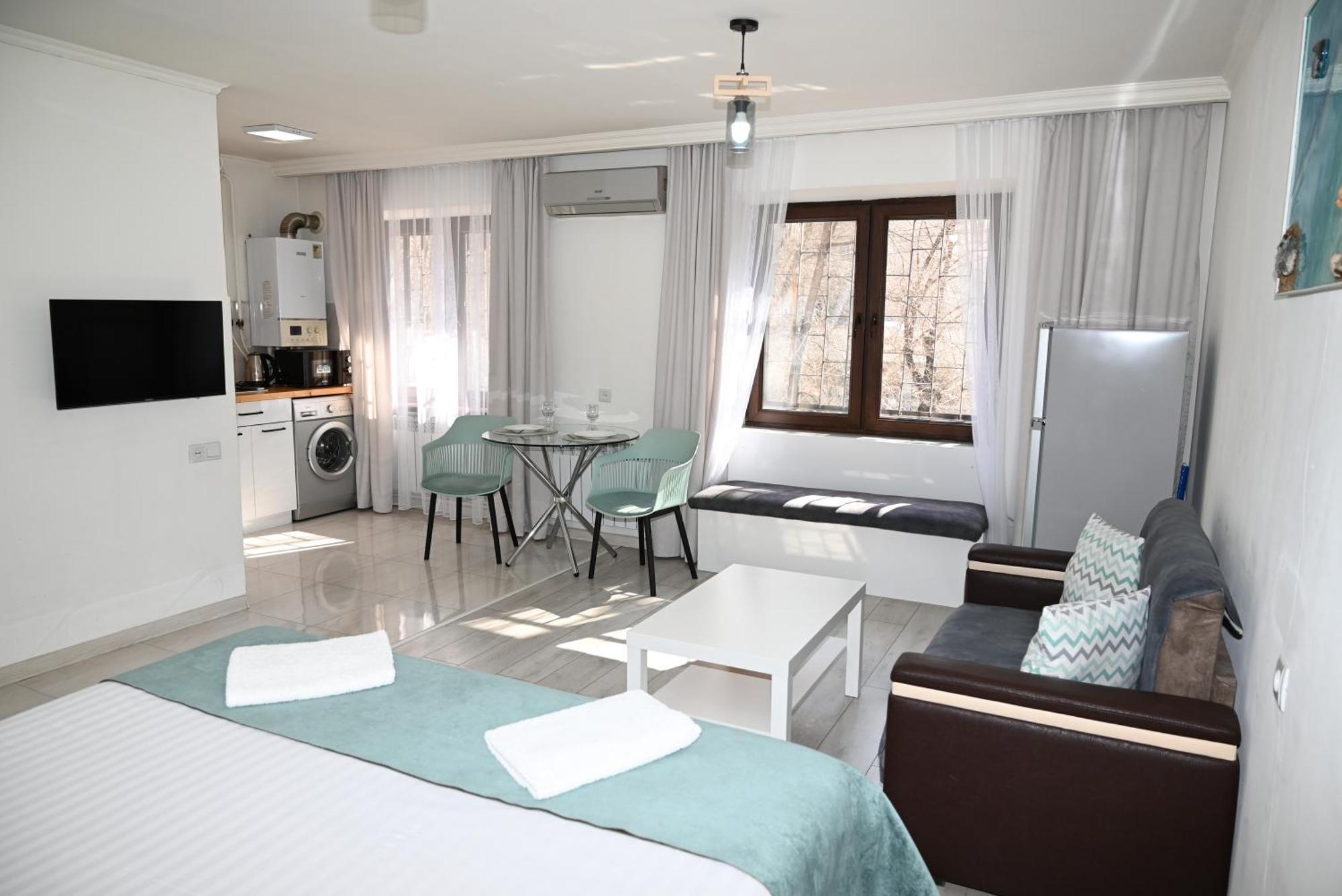 Cozy Apartment Near To The Metro H Kochar 19 Yerevan Ngoại thất bức ảnh